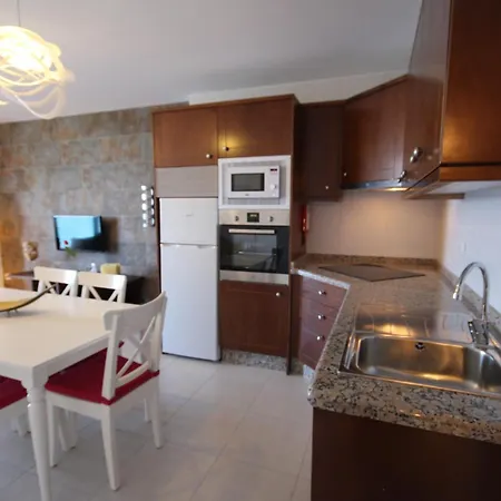 Апартаменти Caleta Sea View 5 *