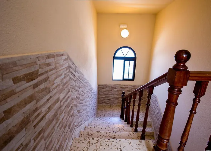 Caleta Sea View 5 Апартаменти *